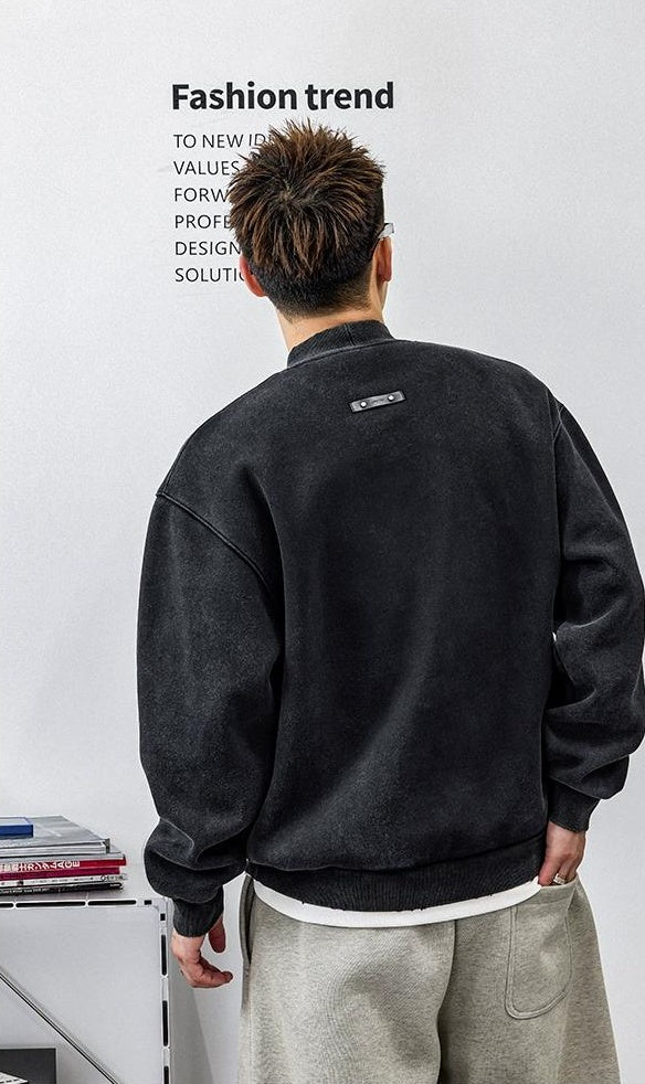 暖かいハーフハイネックセーター