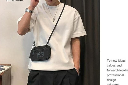 カジュアルトレンディホワイトTシャツ