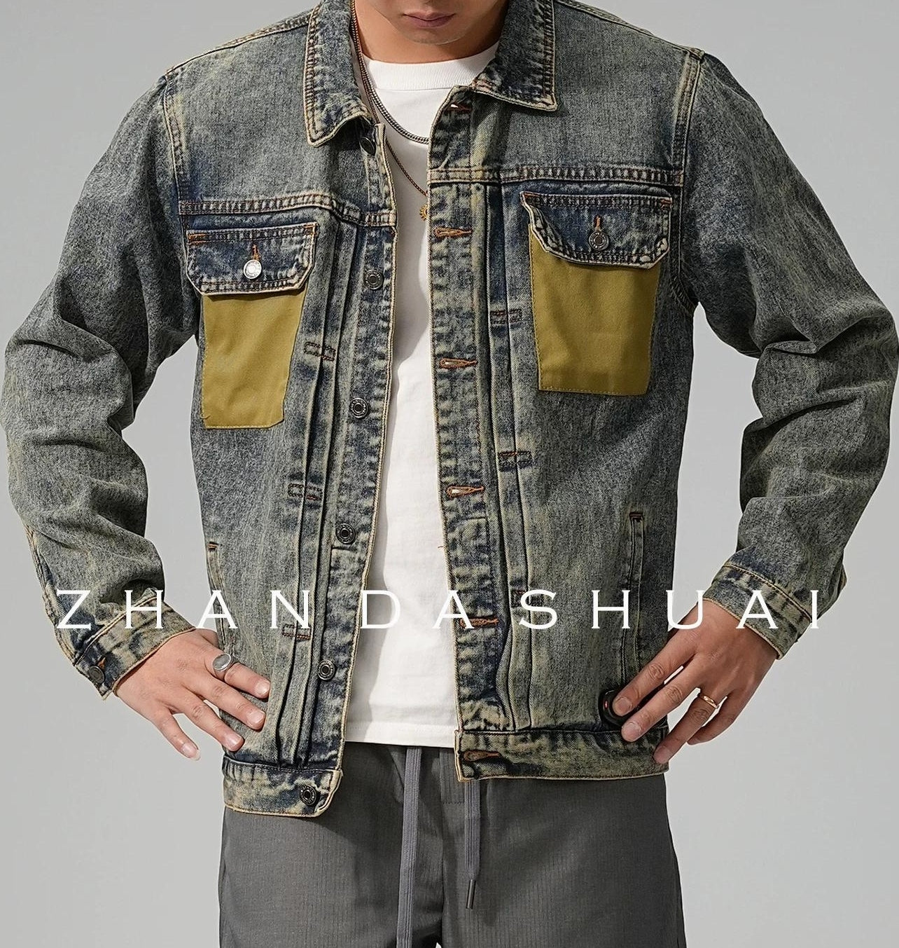 カジュアルデニムジャケット