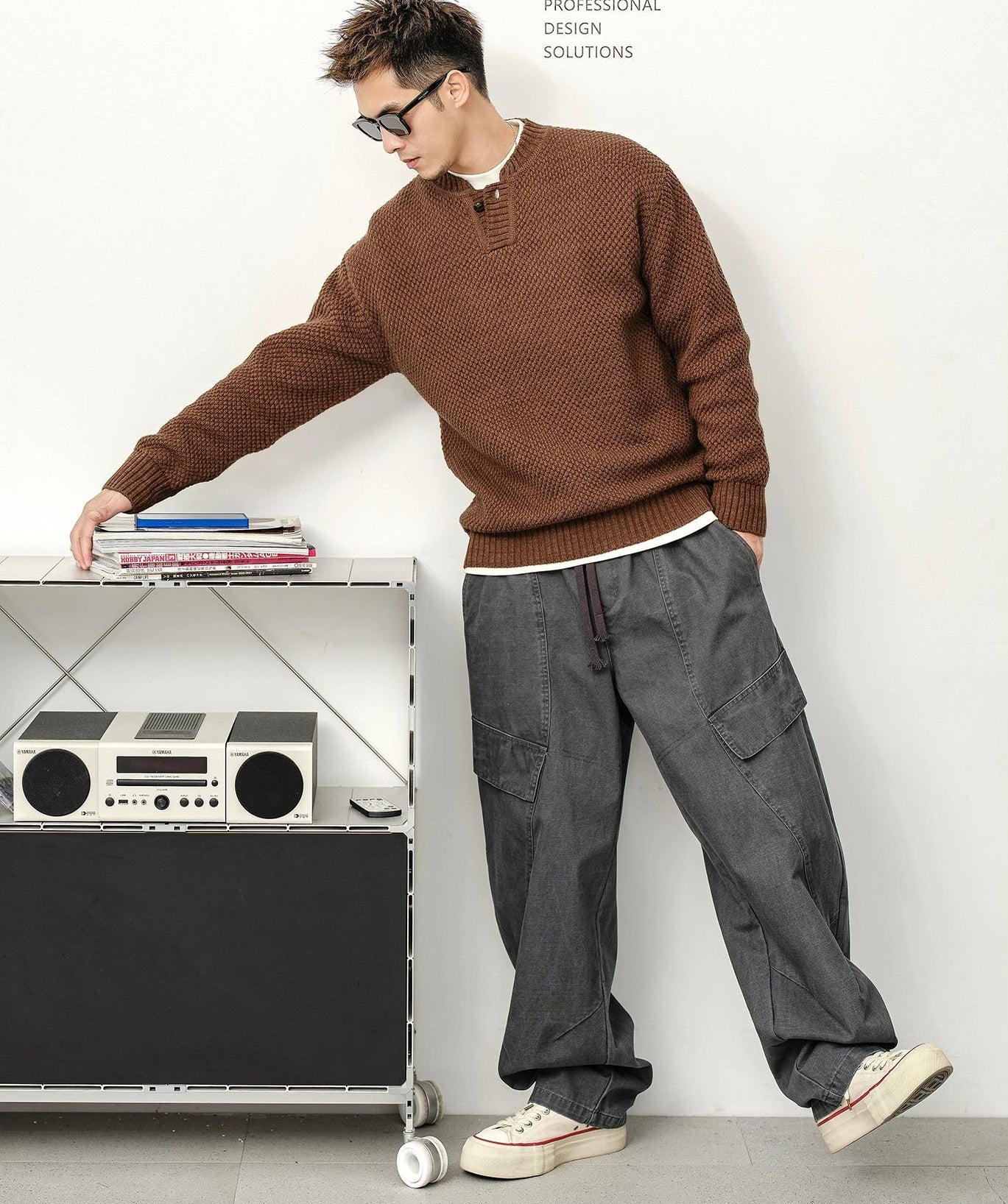 Versatile pineapple pattern shirt