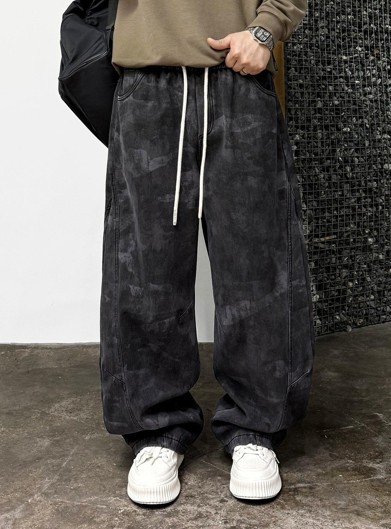 Retro Camouflage Fleece Pants