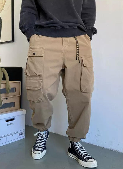 ワイルドカーゴパンツ　ポケット多め