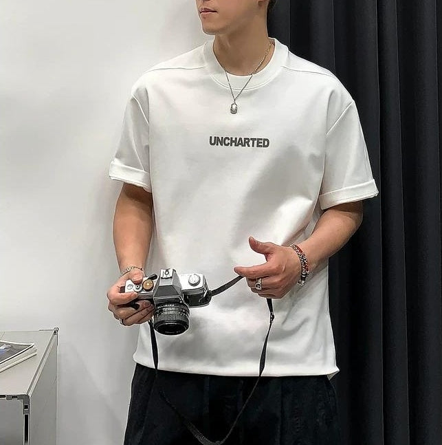 カレッジスタイルグラフィックTシャツ