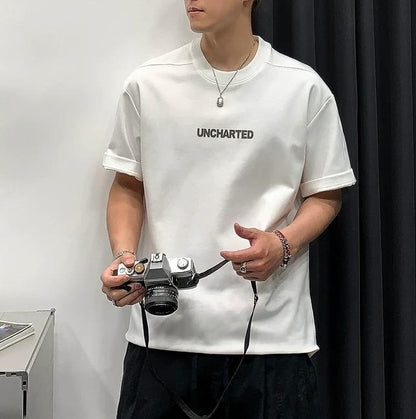 カレッジスタイルグラフィックTシャツ