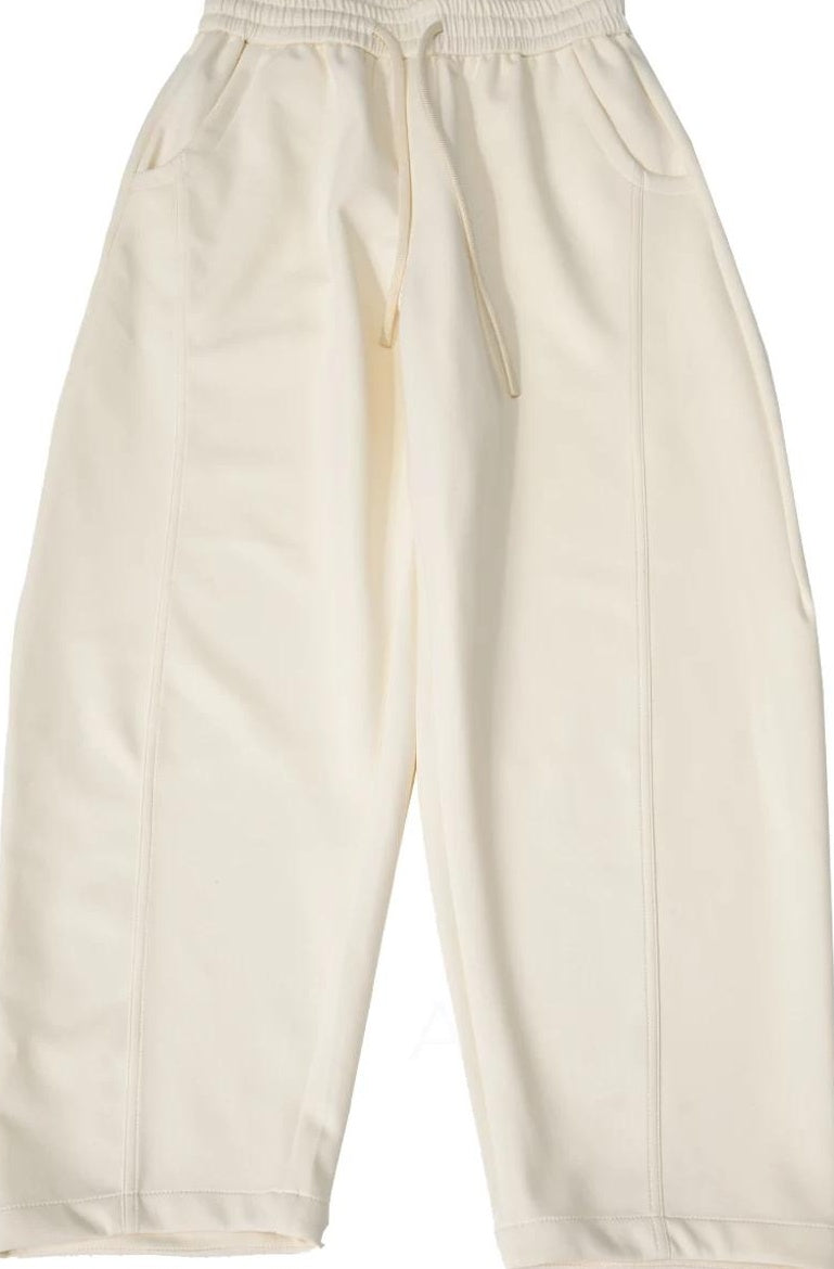 カジュアルワイドパンツ