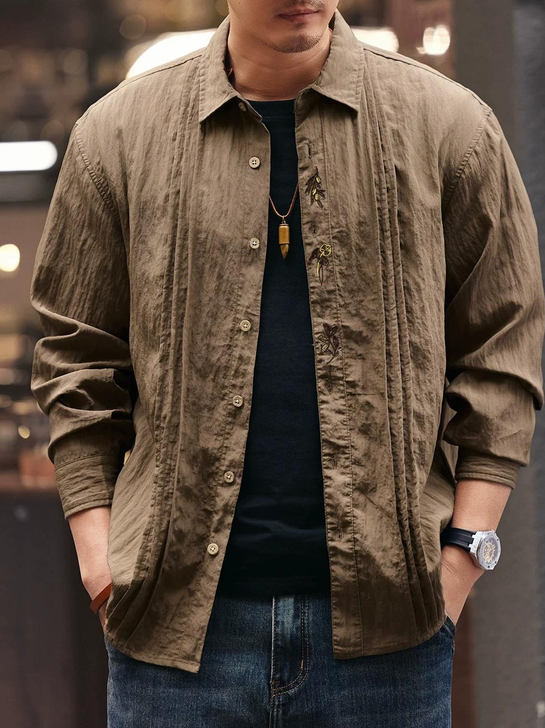 刺繍カジュアルシャツ