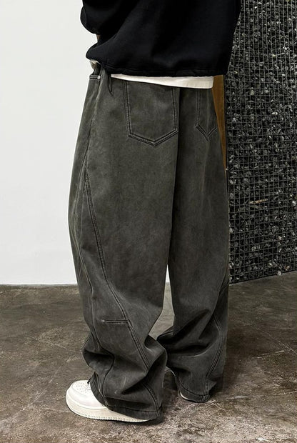 Bar Style Camo Pleated Pants