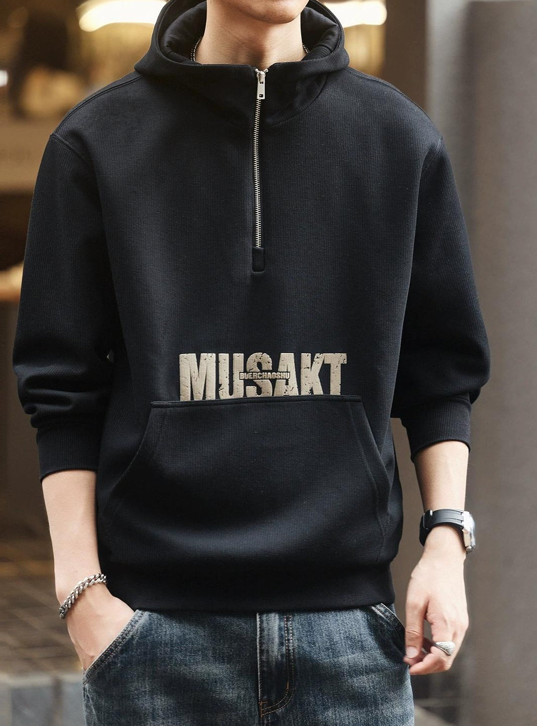 ブルーレトロハーフジップセーター