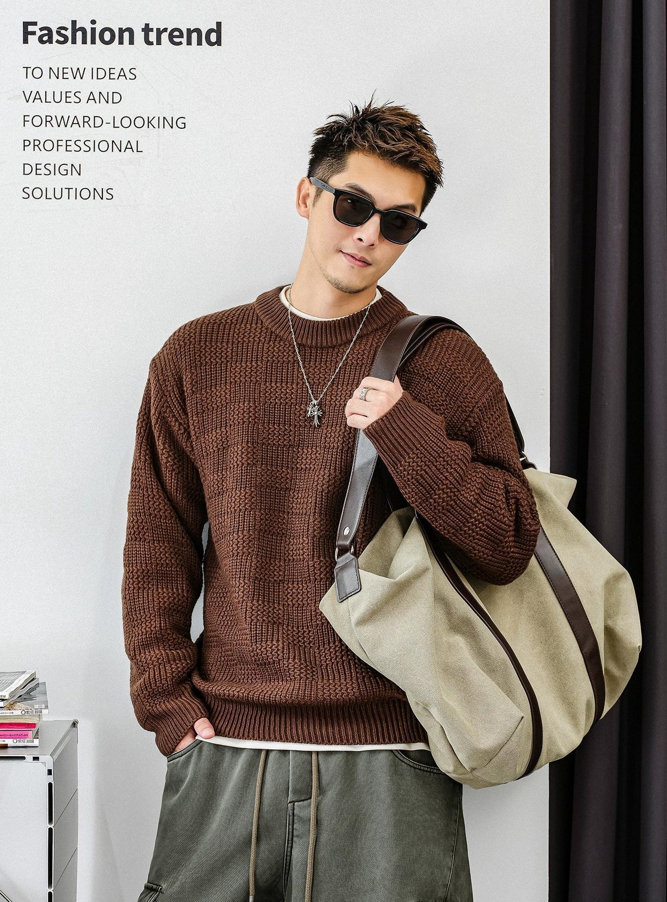 Heavyweight Twist Floral Pullover