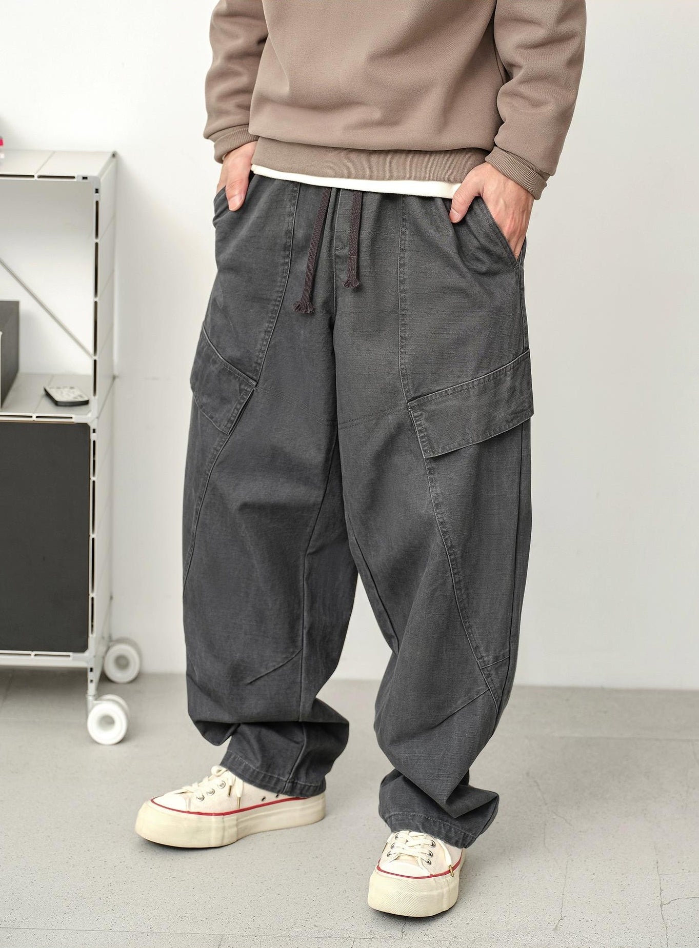 マルチポケットカジュアルパンツ
