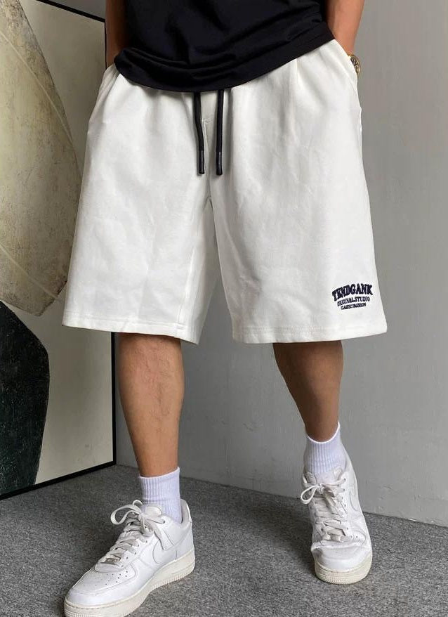 Embroidered sports shorts