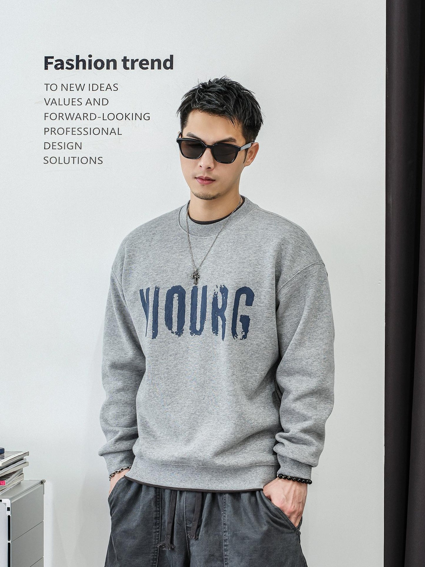 フリースレタードセーター　トップ